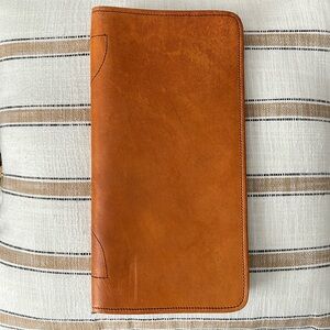 Handmade leather travel wallet. 11x6
Unisex